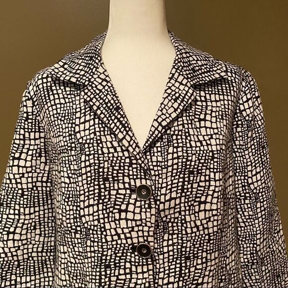 Chico’s Blazer Black/White Sz Large 3/4 Length Sleeve - Picture 5 of 13